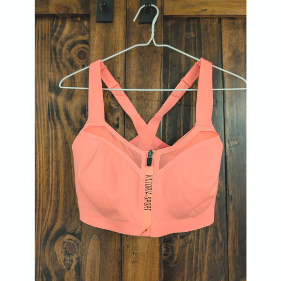 Victoria's Secret Other - Victoria Secret Sports Bra sz 34 DDD Incredible Knockout Ultra Max Support EUC